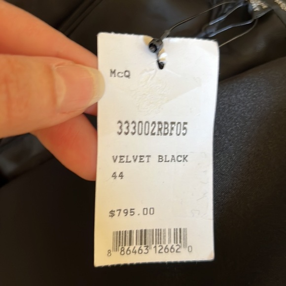 NWT- Alexander McQueen Elegant Black Tuxedo Dress, size 44. Excellent condition - Picture 9 of 10